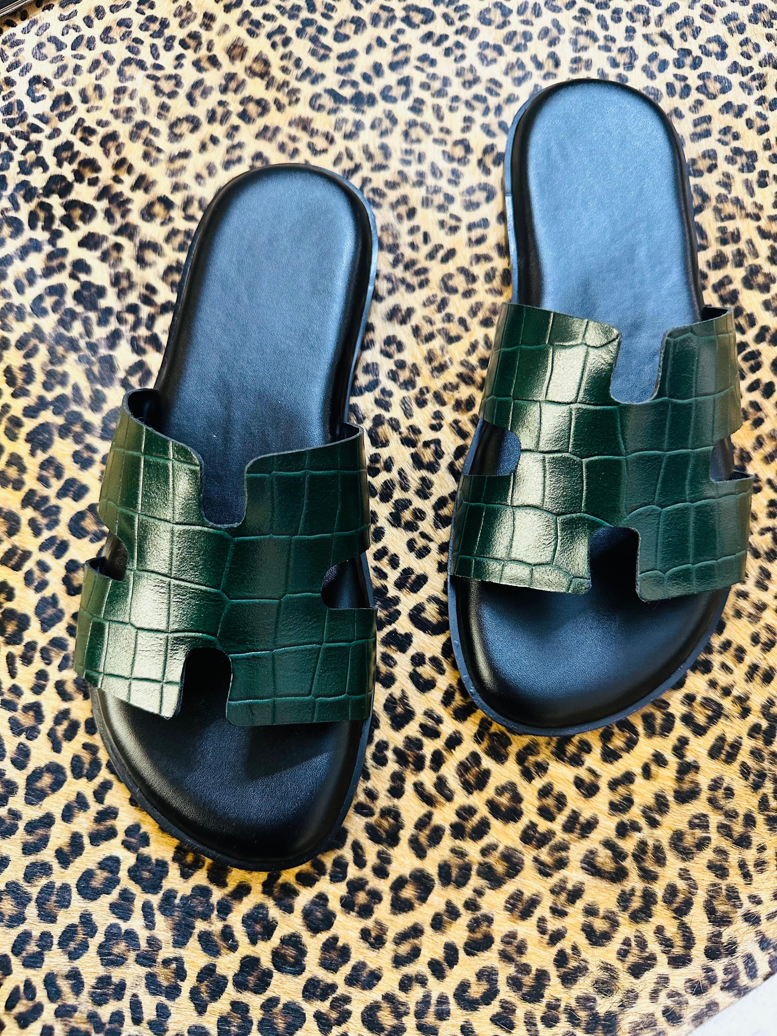 YQ LEATHER CUSTOMISE GREEN CROCO COMFORTO SLIPPERS