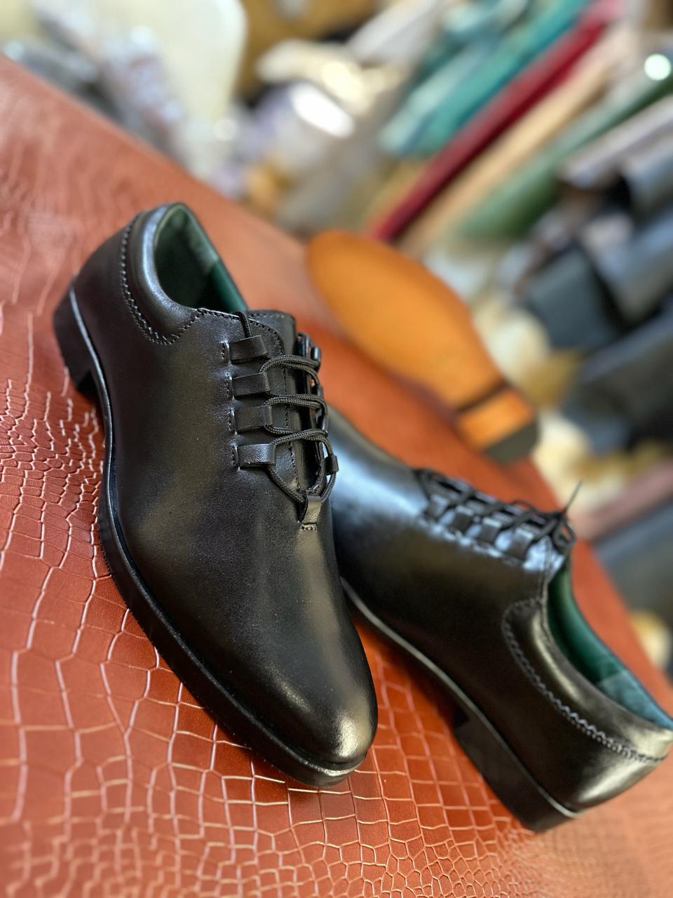 LEATHER FORMAL SHOES