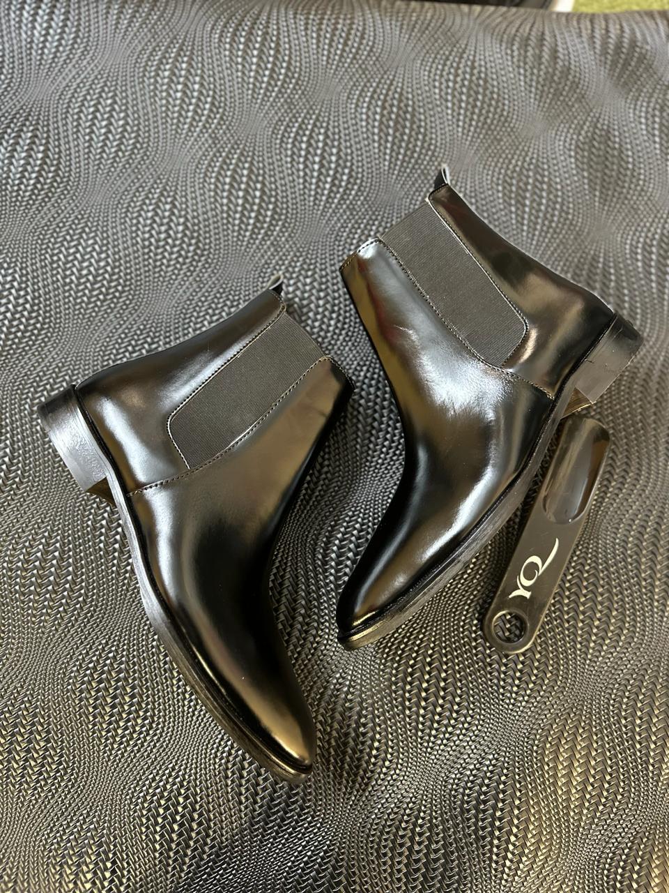 LEATHER CALF CHELSEA BOOTS