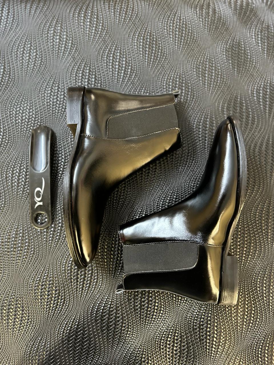 LEATHER CALF CHELSEA BOOTS