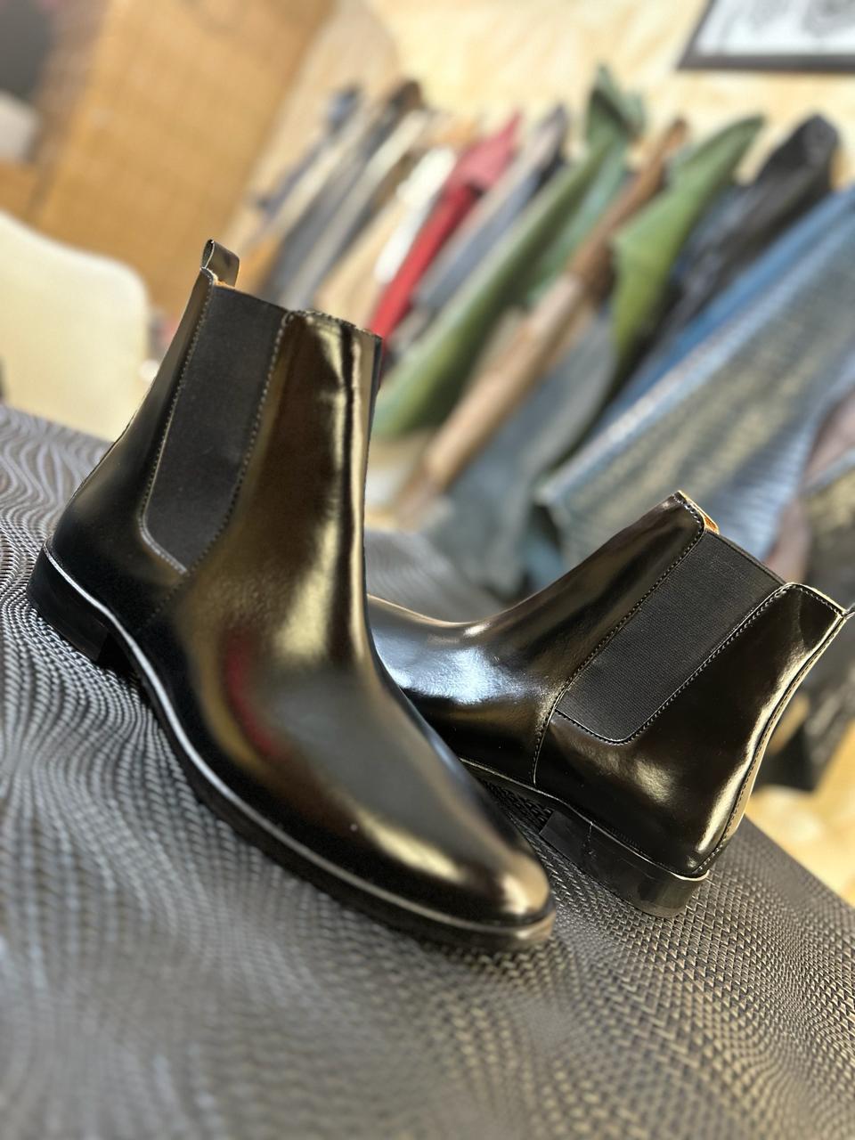 LEATHER CALF CHELSEA BOOTS